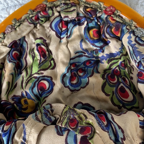 Beaded bag with Bakelite frame - Picture 6 of 7